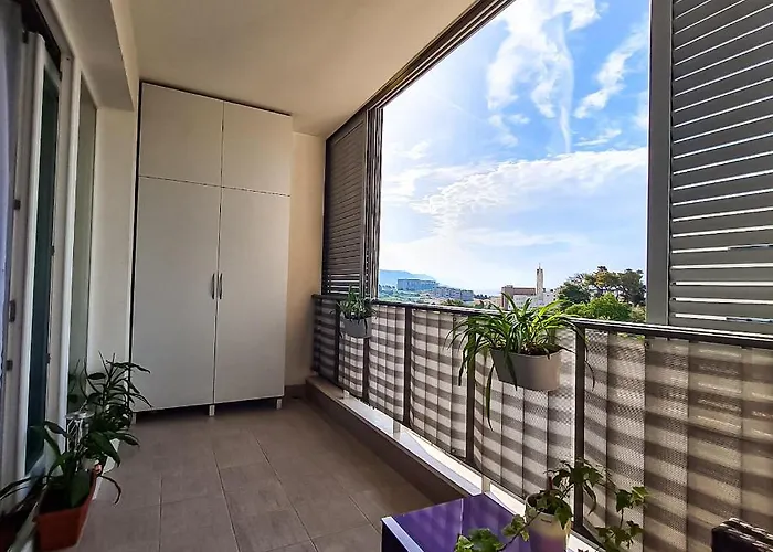 Apartment Azure *Close To The Beach