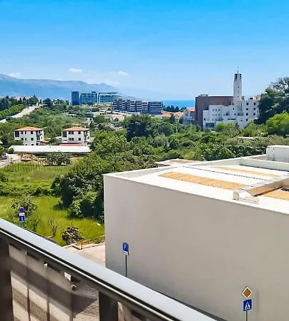 Apartment Azure *Close To The Beach Split Exterior foto